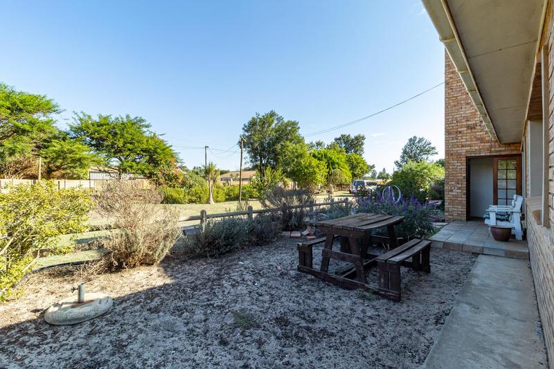 4 Bedroom Property for Sale in Joostenbergvlakte Western Cape